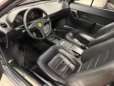 Ferrari Mondial — photo 9