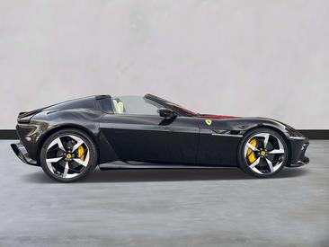 Ferrari 12 Cilindri — photo 4