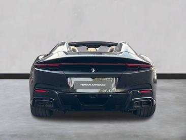 Ferrari 12 Cilindri — photo 6