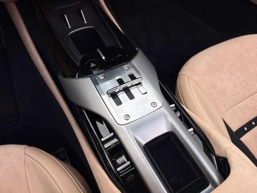 Ferrari 12 Cilindri — photo 17