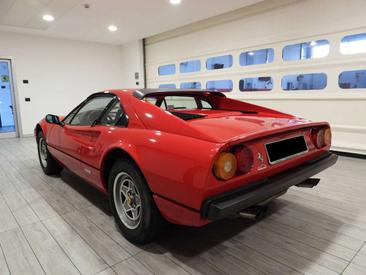Ferrari 308 GTB — photo 2