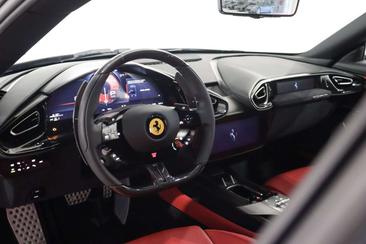 Ferrari 12 Cilindri — photo 9