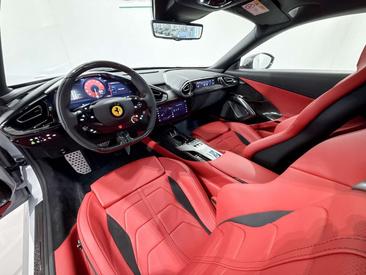 Ferrari 12 Cilindri — photo 12