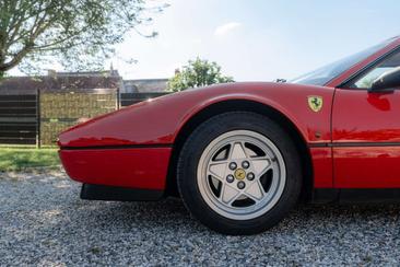 Ferrari 328 GTS — photo 11