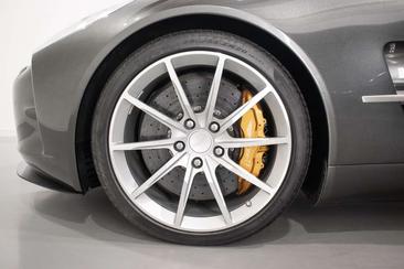 Aston Martin ONE-77 — photo 8