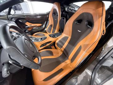 Aston Martin ONE-77 — photo 11