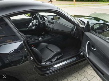 BMW Z4 M Coupé — photo 20