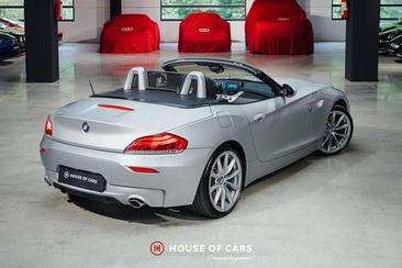 BMW Z4 SDrive35i — photo 7