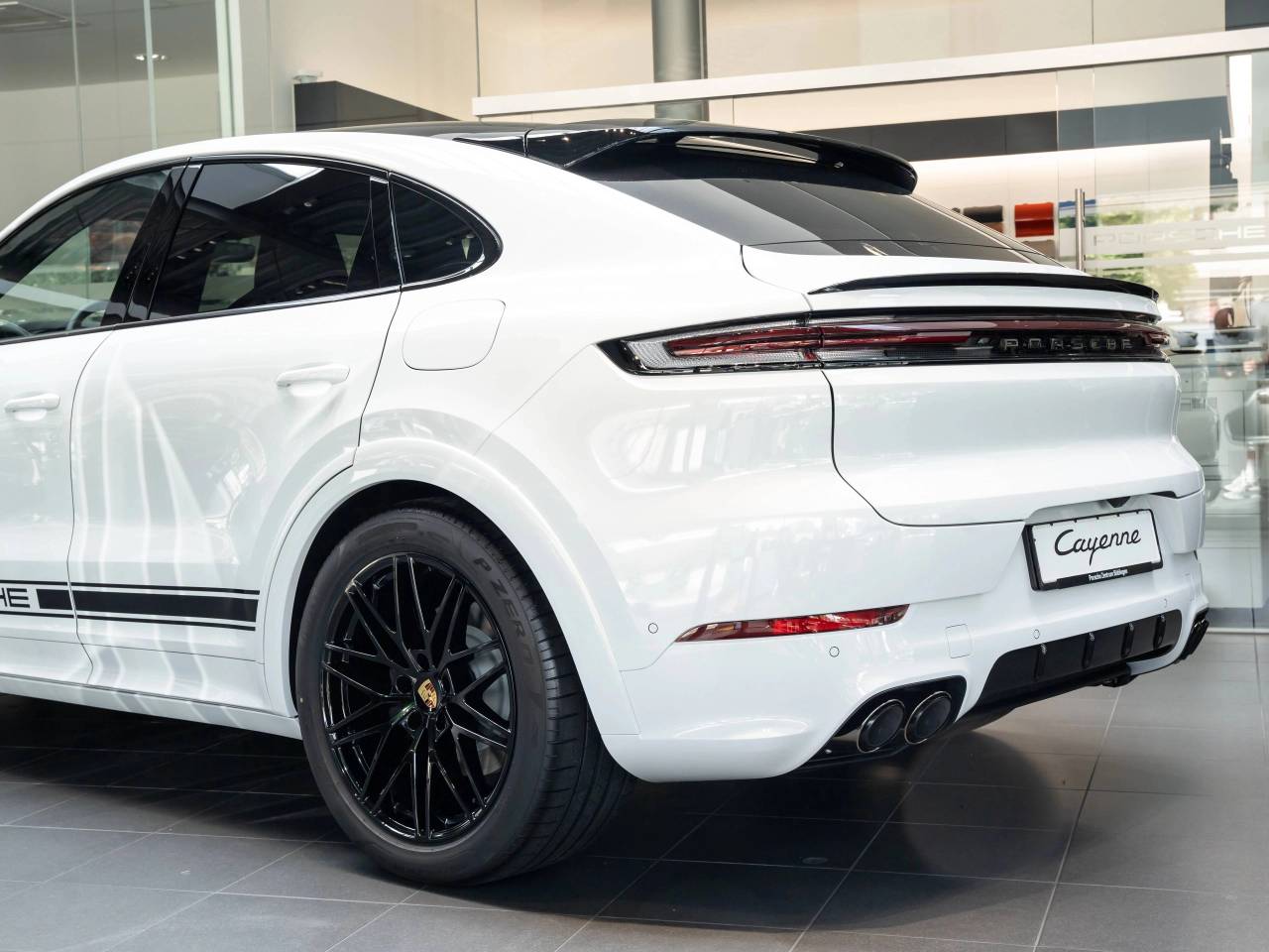 Porsche Cayenne III ph2 E-Hybrid Coupé - 2024 - Joinsteer - #12