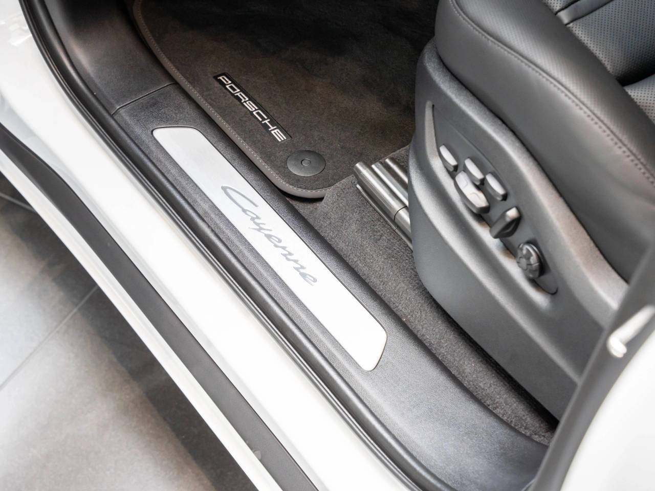 Porsche Cayenne III ph2 E-Hybrid Coupé - 2024 - Joinsteer - #16