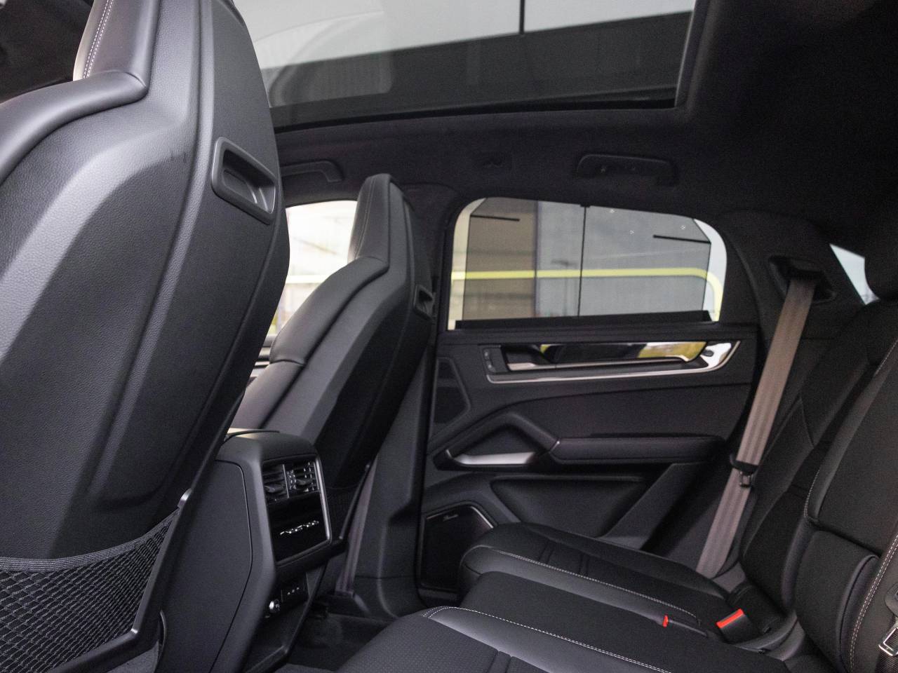 Porsche Cayenne III ph2 Turbo E-Hybrid - 2025 - Joinsteer - #17