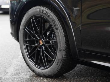 Porsche Cayenne III S Coupé — photo 11