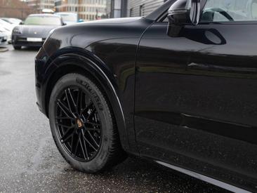 Porsche Cayenne III S Coupé — photo 12