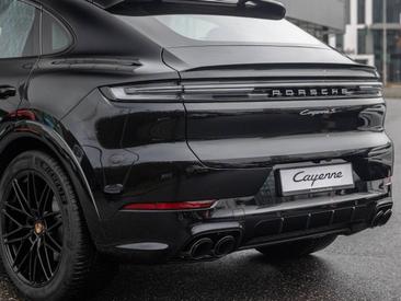 Porsche Cayenne III S Coupé — photo 13