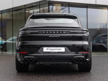 Porsche Cayenne III S Coupé — photo 16