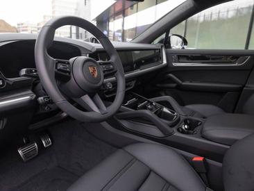 Porsche Cayenne III S Coupé — photo 18
