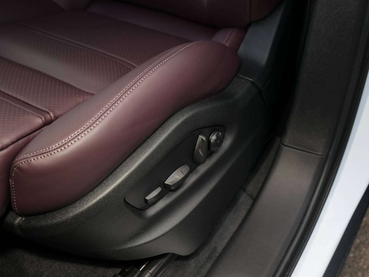 Porsche Cayenne III ph2 S E-Hybrid - 2024 - Joinsteer - #20