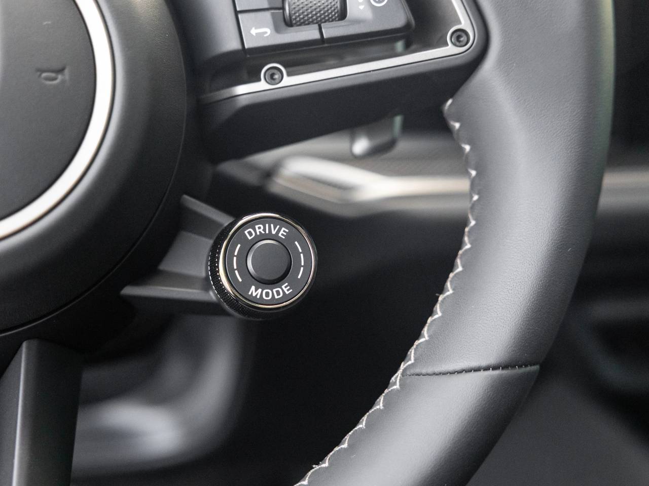 Porsche Cayenne III ph2 Turbo E-Hybrid - 2025 - Joinsteer - #26