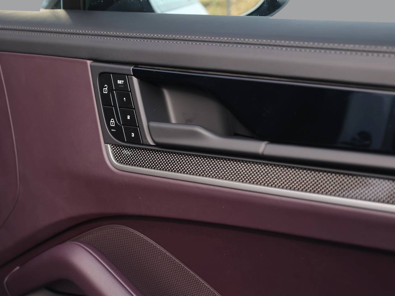 Porsche Cayenne III ph2 S E-Hybrid - 2024 - Joinsteer - #22