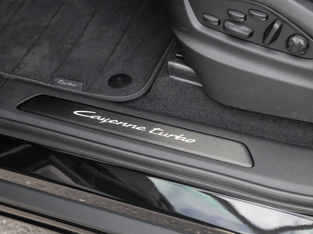 Porsche Cayenne III ph2 Turbo E-Hybrid - 2025 - Joinsteer - #28