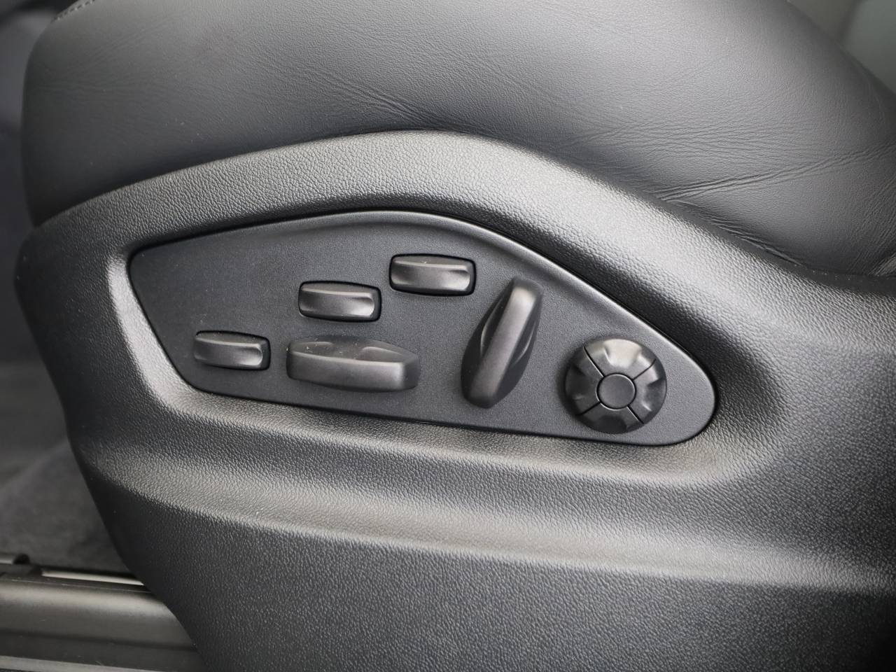 Porsche Cayenne III ph2 E-Hybrid Coupé - 2025 - Joinsteer - #17