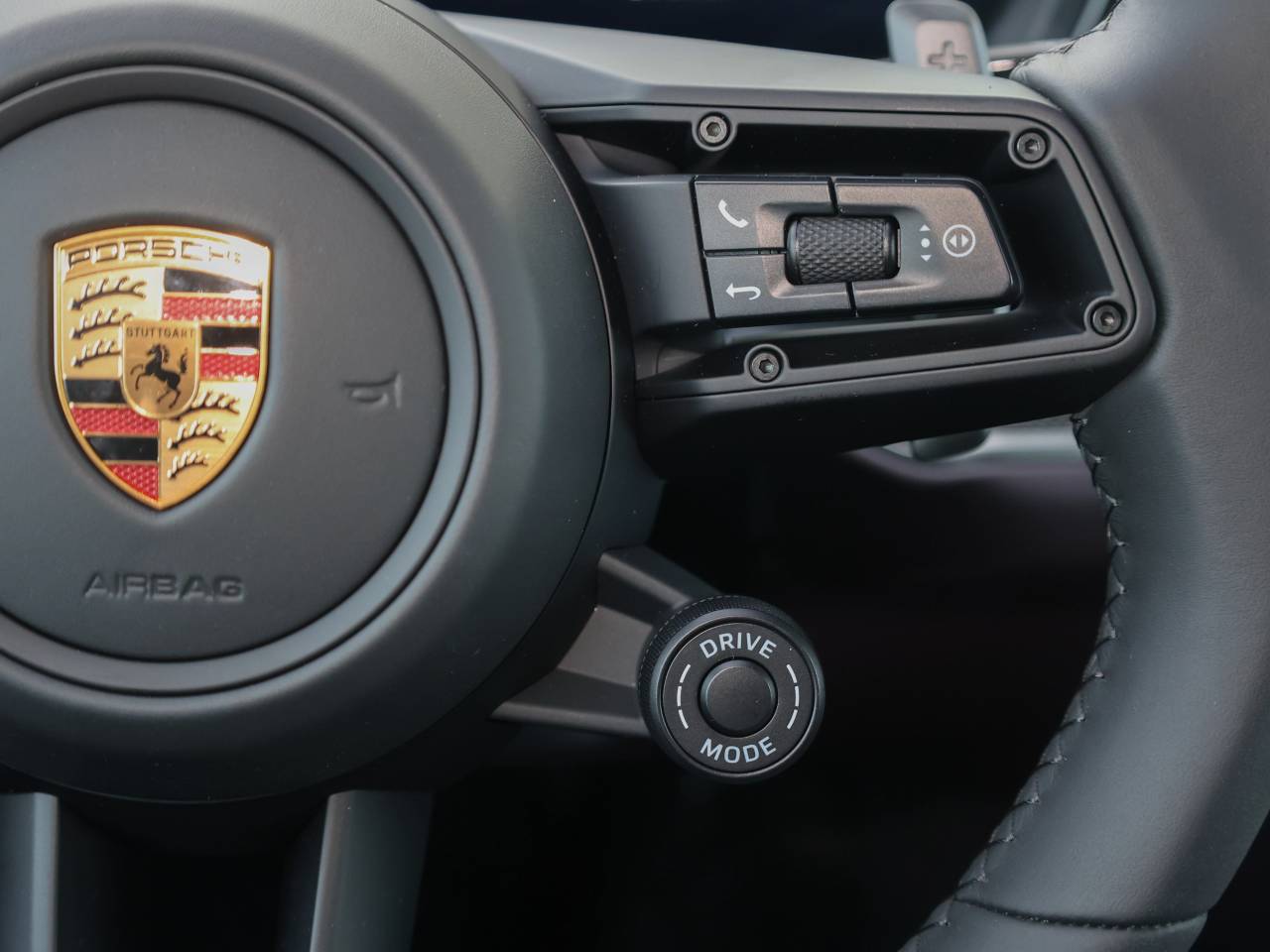 Porsche Cayenne III ph2 S E-Hybrid - 2024 - Joinsteer - #37