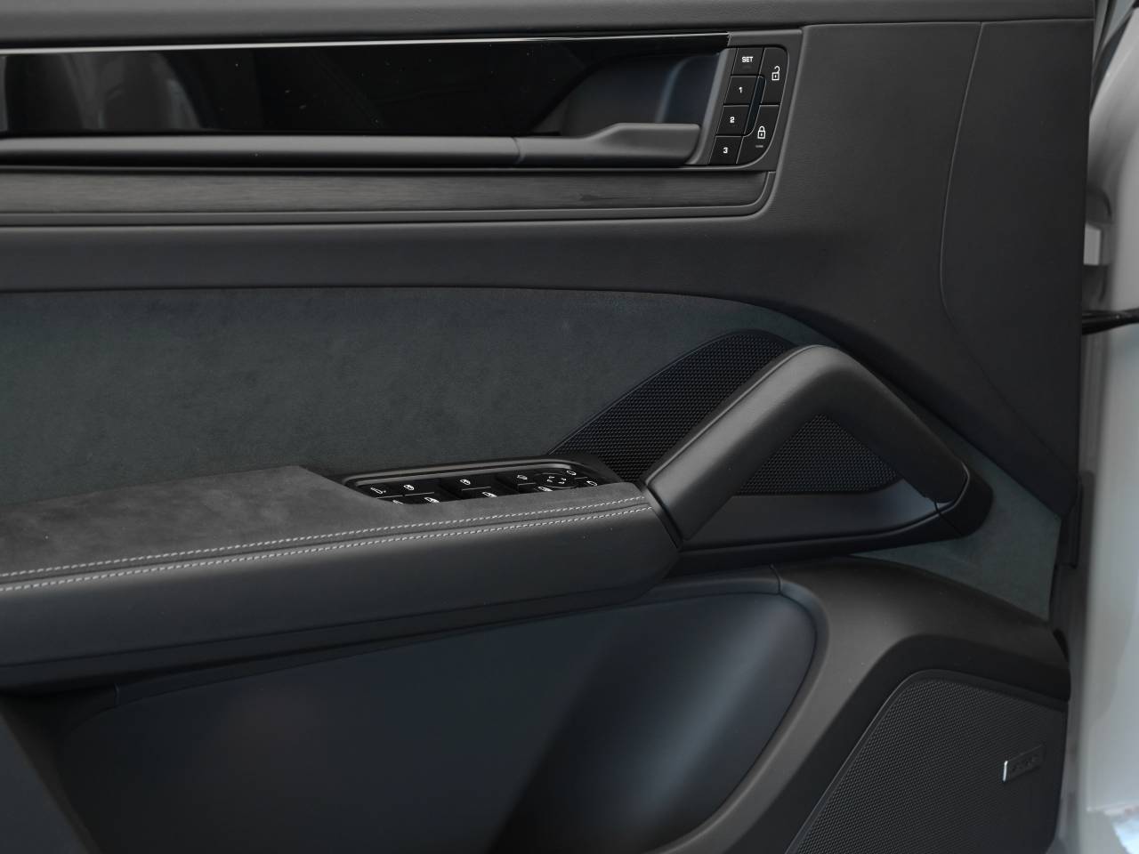 Porsche Cayenne III ph2 GTS - 2025 - Joinsteer - #15