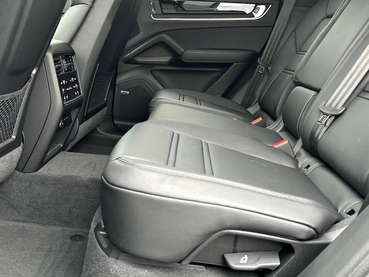 Porsche Cayenne III ph2 E-Hybrid - 2025 - Joinsteer - #19