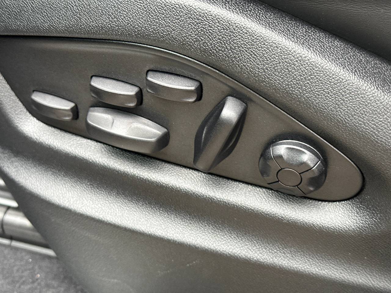 Porsche Cayenne III ph2 E-Hybrid - 2025 - Joinsteer - #24