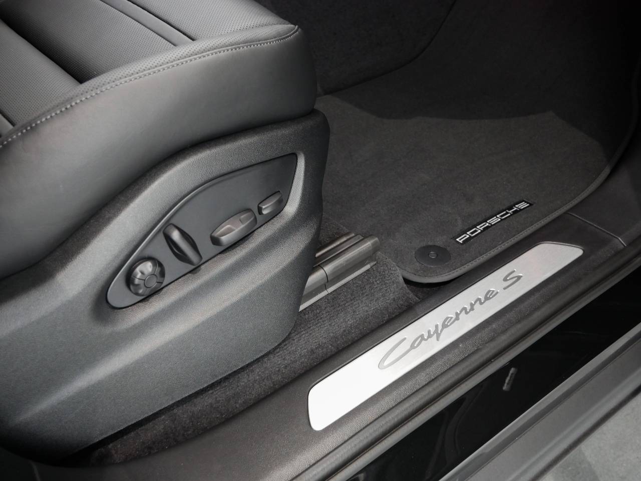 Porsche Cayenne III ph2 S E-Hybrid - 2024 - Joinsteer - #20