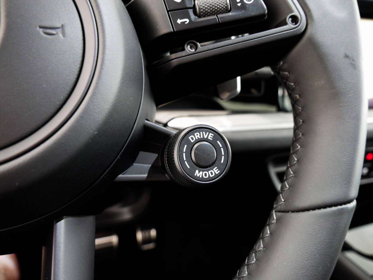 Porsche Cayenne III ph2 S E-Hybrid - 2024 - Joinsteer - #26