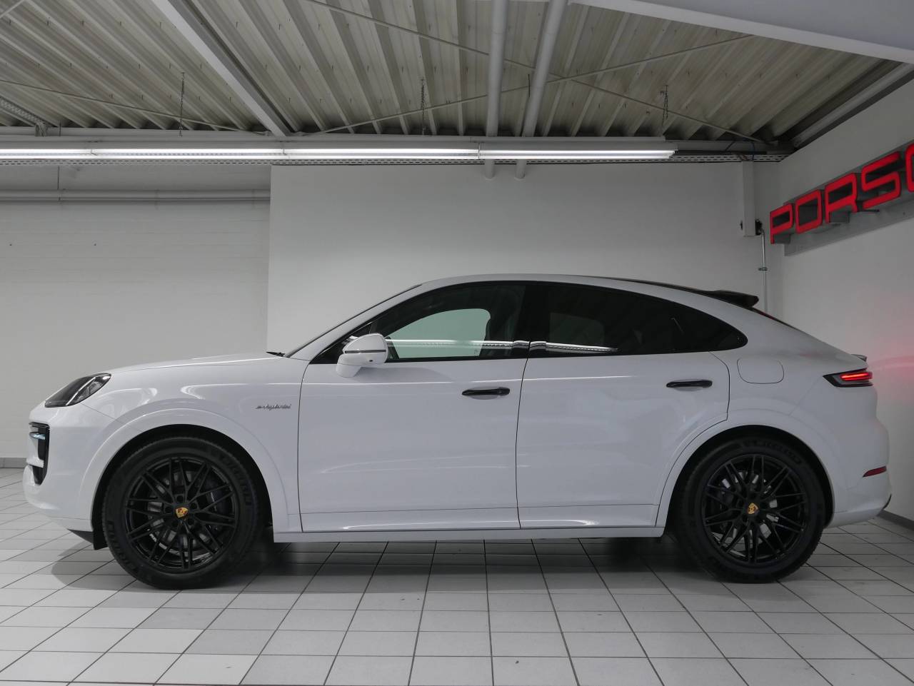 Porsche Cayenne III ph2 E-Hybrid Coupé - 2024 - Joinsteer - #2