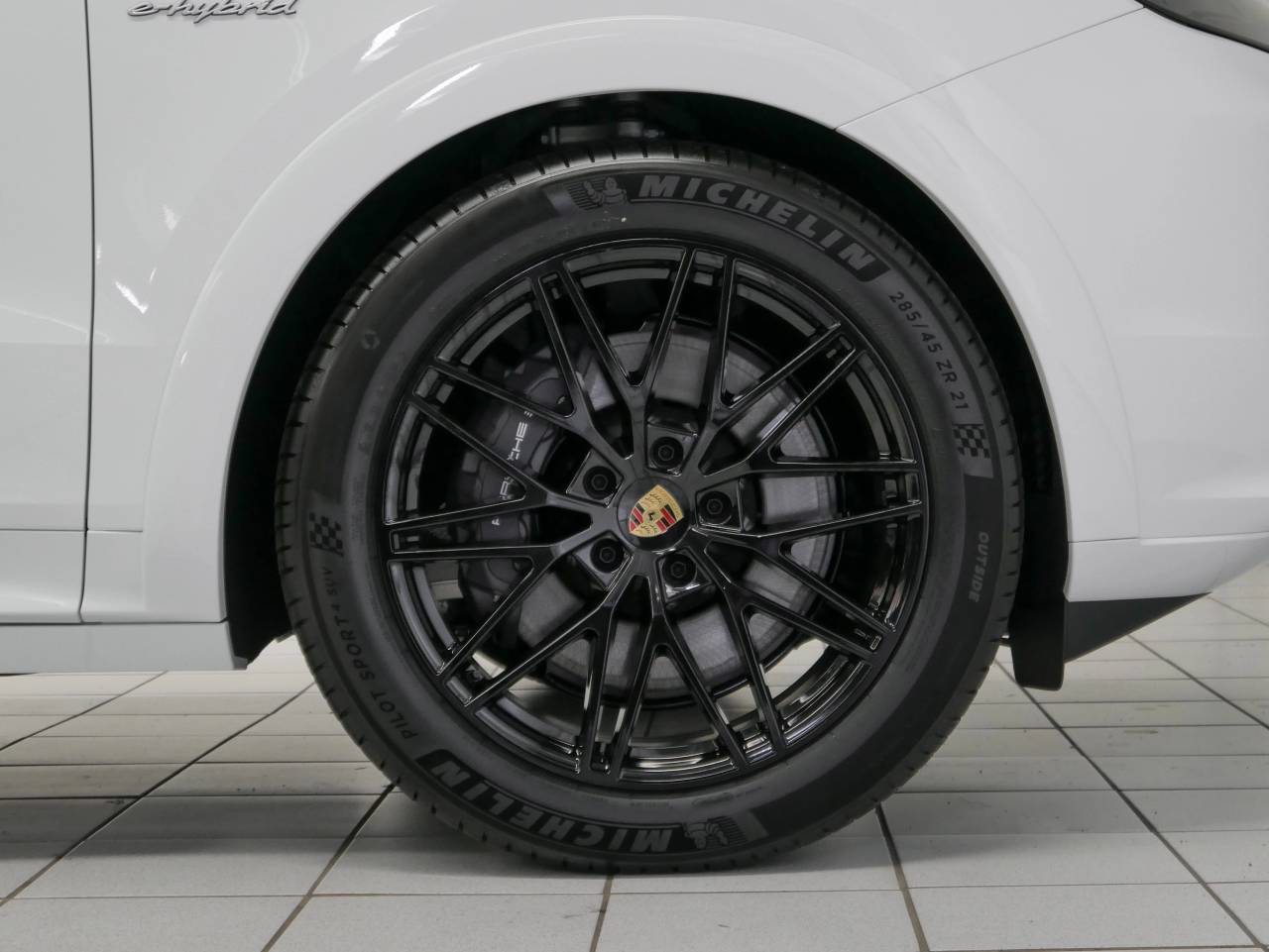 Porsche Cayenne III ph2 E-Hybrid Coupé - 2024 - Joinsteer - #12