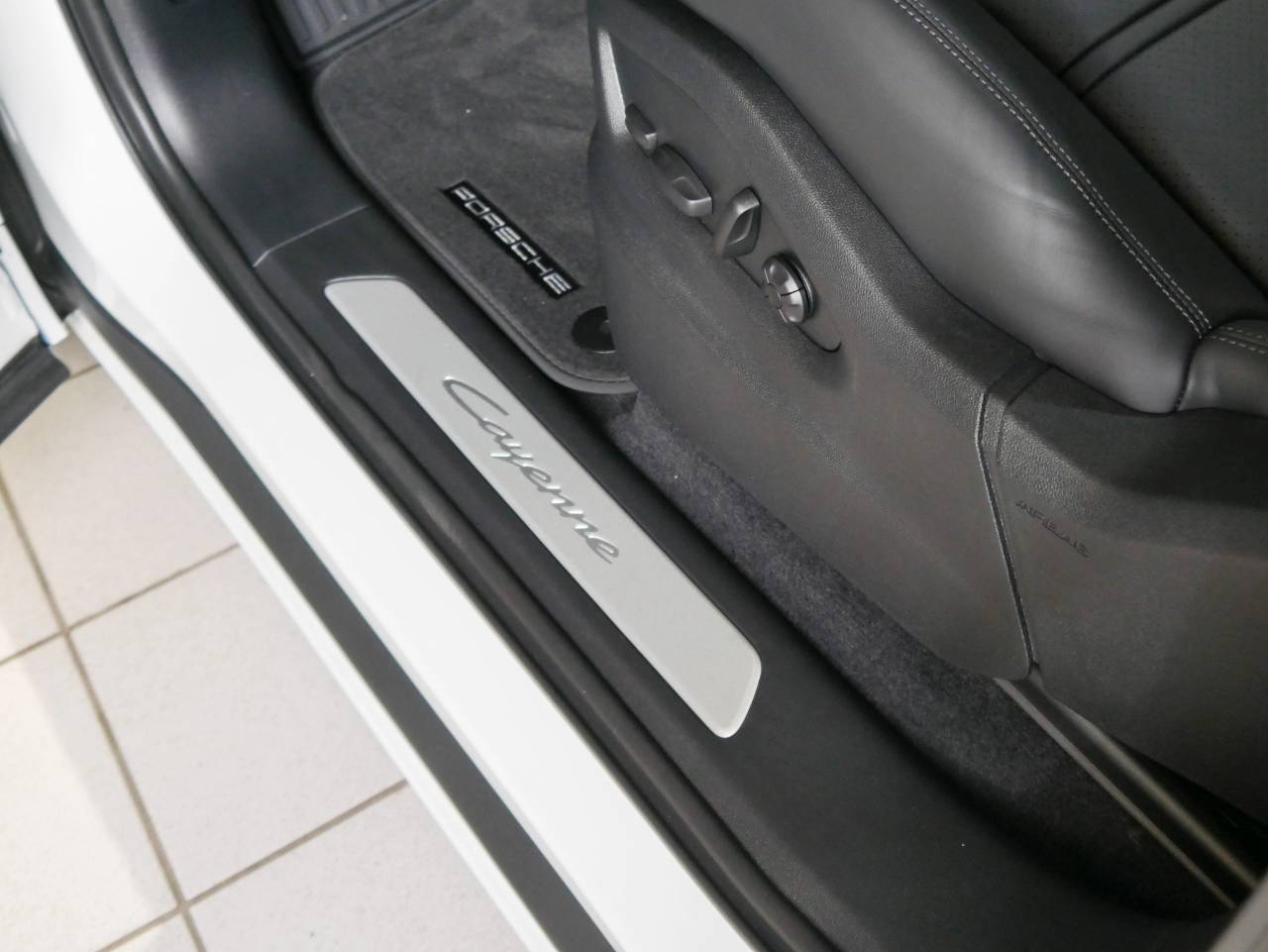 Porsche Cayenne III ph2 E-Hybrid Coupé - 2024 - Joinsteer - #25