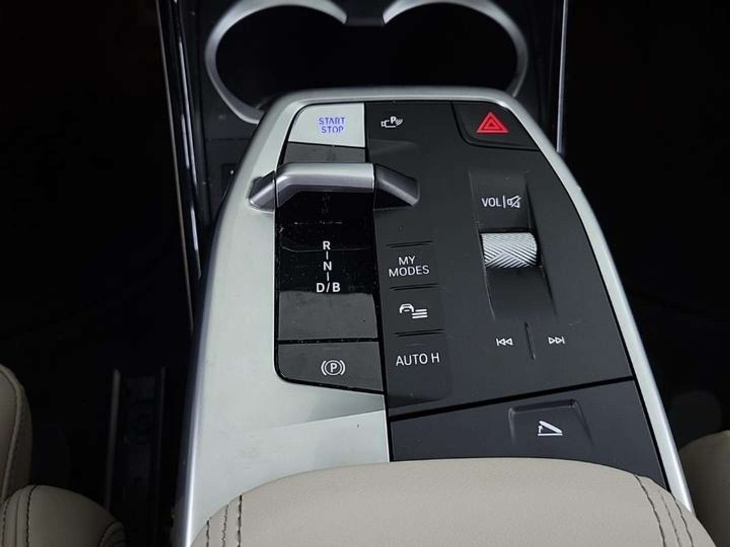 BMW IX1 M Sport EDrive20 - 2024 - Joinsteer - #11