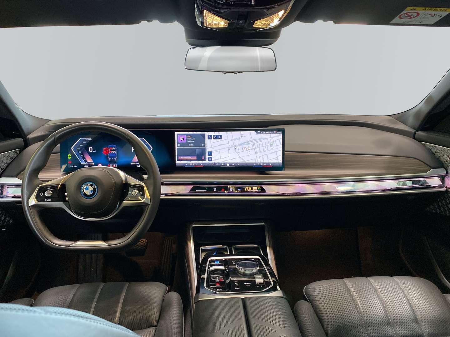 BMW I7 Driving XDrive60 - 2024 - Joinsteer - #12