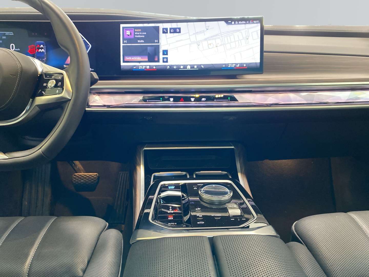 BMW I7 Driving XDrive60 - 2024 - Joinsteer - #13