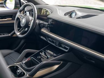 Porsche Cayenne III Turbo E-Hybrid — photo 20