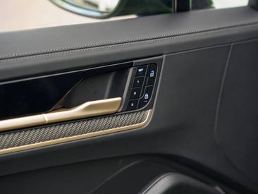Porsche Cayenne III Turbo E-Hybrid — photo 22