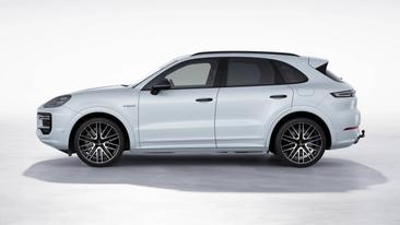 Porsche Cayenne III Turbo E-Hybrid — photo 2