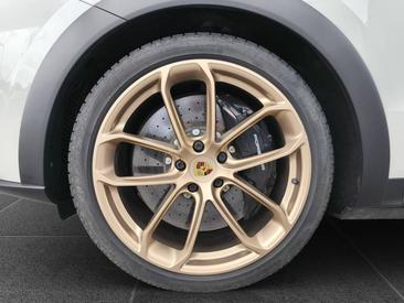 Porsche Cayenne III Turbo GT — photo 9