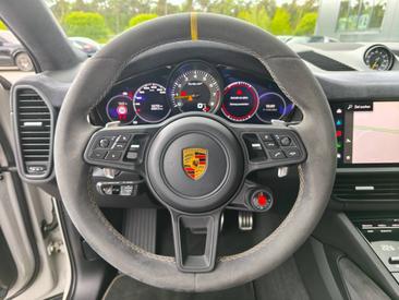Porsche Cayenne III Turbo GT — photo 15