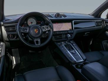 Porsche Macan S — photo 9