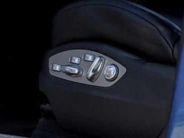 Porsche Macan S — photo 23