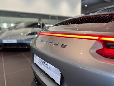 Porsche 991 II Carrera 4 S — photo 14