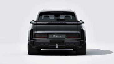 Porsche Cayenne E4 Turbo Electric — photo 7