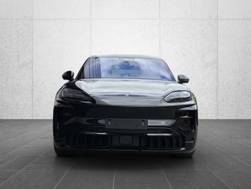 Porsche Cayenne E4 Turbo Electric — photo 4