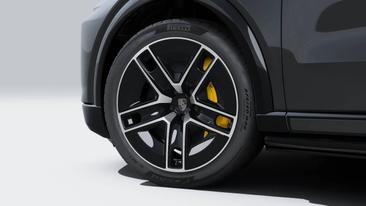 Porsche Cayenne E4 Turbo Electric — photo 10
