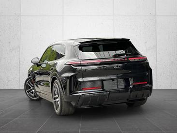 Porsche Cayenne E4 Turbo Electric — photo 9