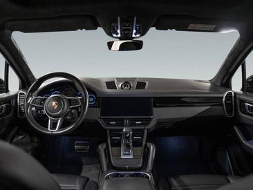 Porsche Cayenne III GTS 2020 Noir — photo 16